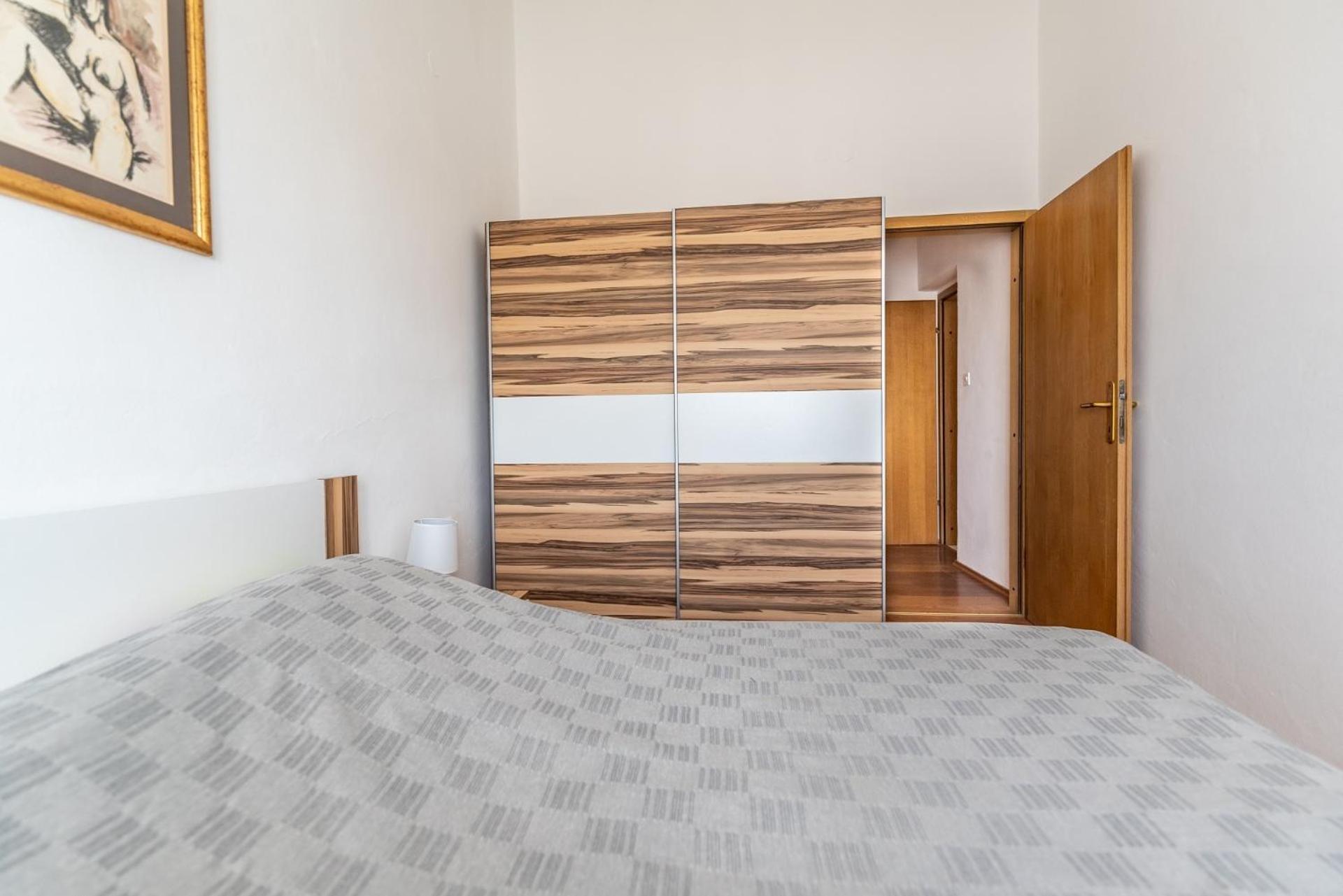 Apartments With A Swimming Pool Pula - 7356 Номер фото